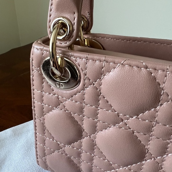 Lady Dior Micro Cannage Quilt Lambskin Bag - Picture 6 of 11